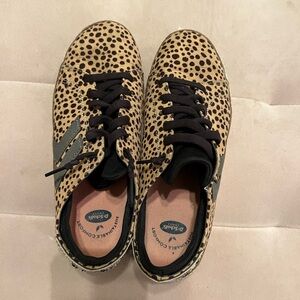 Women's Dr. Scholl's Sweet Kicks Sneaker Chic Tan/Black Spotted Design